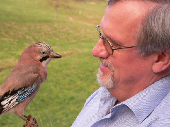 Obersch�ger J�rgen Sch�fer bespricht das Programm der kommenden Sitzung