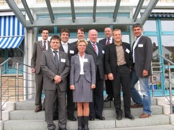 Der erste Studiengang in Gaggenau startet am 20. Mrz 2009 in den Rumen der Carl-Benz-Schule. Die Steinbeis Business Academy bietet den Bachelor als Ziel an.