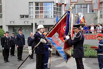 Die Gaggenauer Feuerwehr wurde vom franz�sischen Feuerwehrverband mit der Silbernen Ehrenmedaille f�r Leistungen auf internationaler Ebene ausgezeichnet. Foto: privat