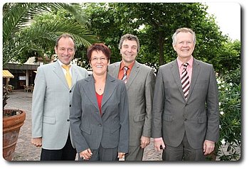 Die neue Gesch�ftsf�hrerin Christiane Pfaff zusammen mit Forbachs B�rgermeister Kuno Kussmann, Oberb�rgermeister Christof Florus und Gernsbachs B�rgermeister Dieter Knittel (von links nach rechts).