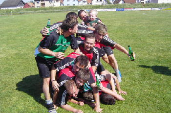 SVM Reserve feiert vorzeitig die Meisterschaft am 6. Mai 2007