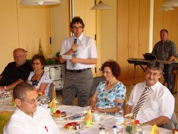 Oberbrgermeister Christof Florus wrdigte das Engagement der Senioren in unserer Gesellschaft.<br />
