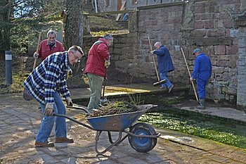 Unsere Aufnahme entstand vor einem Jahr beim Lindenbrunnen in Moosbronn. Foto: StVw<br />
