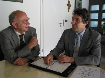 OB Florus mit MdB Peter Gtz im Dienstzimmer von Florus.