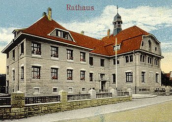 Das Rathaus in Bad Rotenfels feiert im September sein 100-jhriges Jubilum. Foto: privat<br />
