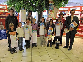 Premiere: Getreu dem Motto �Malt eure Stadt� haben die Kinder den ersten Gaggenauer Familienplaner geschaffen. 