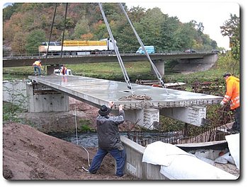 �Br�ckenhochzeit� in Gaggenau-H�rden 