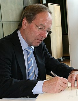 Leitete die Geschicke Gaggenaus zwischen 1984 und 1991: Dr. Thomas Sch�uble (1948-2013). Foto: StVw