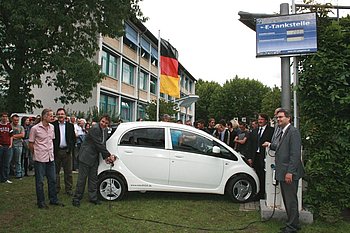strom tanken bei der carl-benz-schule
