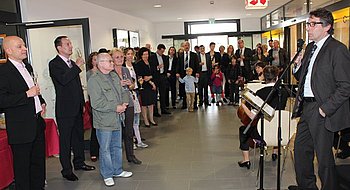 Gro� war der Andrang bei der Er�ffnung des neuen Gesundheitszentrums. Foto: StVw