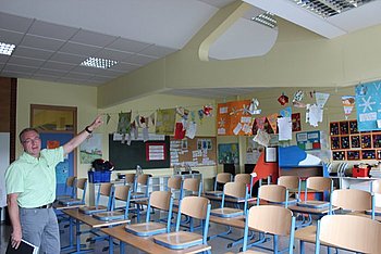Neue Bauelemente bewirken eine angenehm ged�mpfte Stille in den Klassenzimmern der Hebelschule. Foto: StVw      