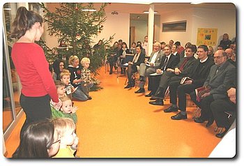 Kinderhaus Bruchgraben er�ffnet unter ma�geblicher Unterst�tzung der Stadt