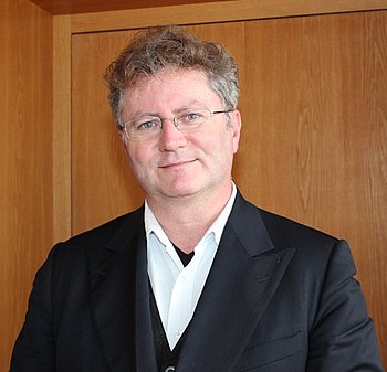 pressesprecher manfred mayer