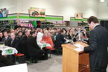 neuer�ffnung des raiffeisenmarktes in gaggenau